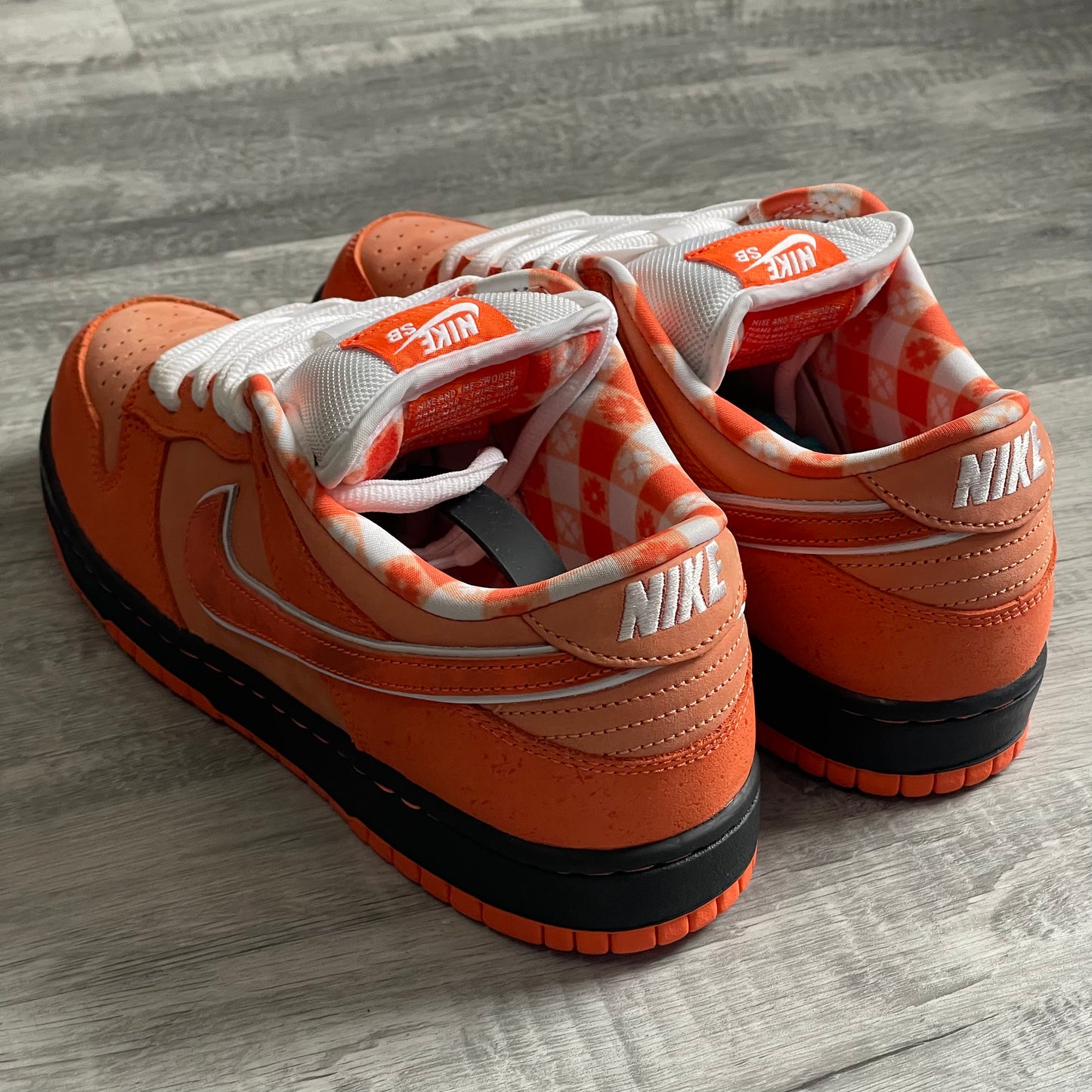 CONCEPTS x Nike SB Dunk Low “Orange Lobster”