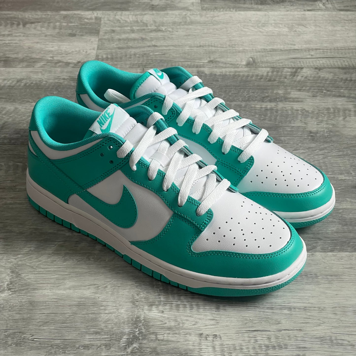 Nike Dunk Low "Clear Jade"