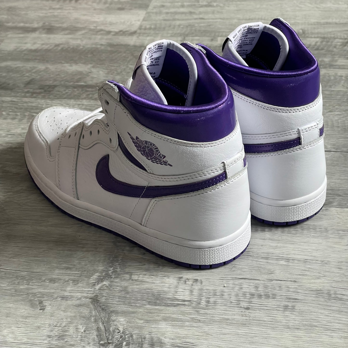 Air Jordan 1 Retro High Women's Metallic Purple