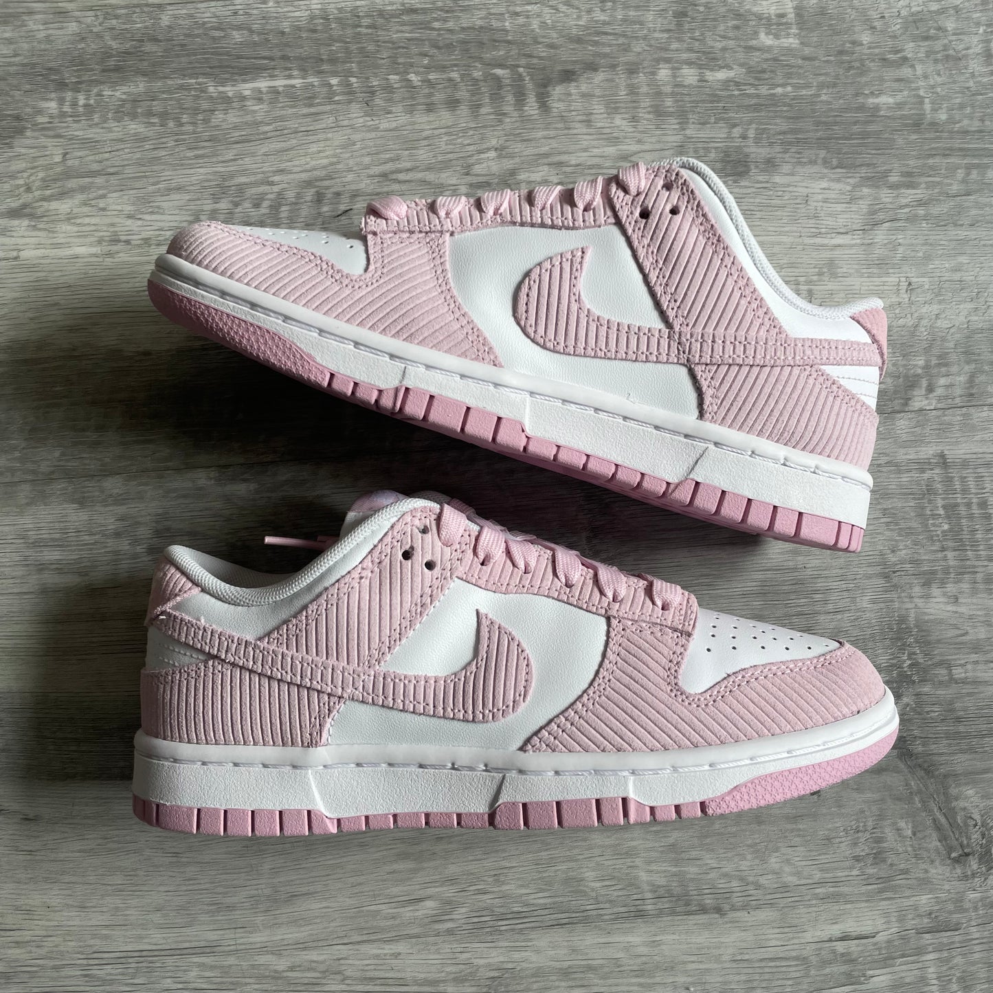 Nike Dunk Low “Pink Corduroy”