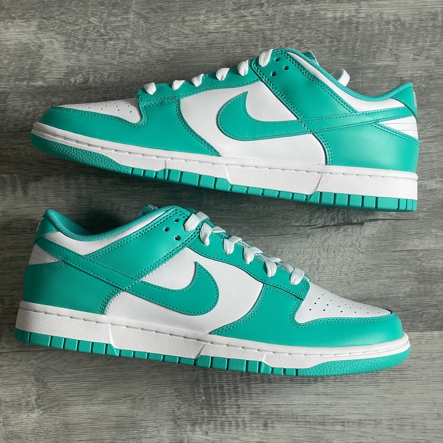 Nike Dunk Low "Clear Jade"