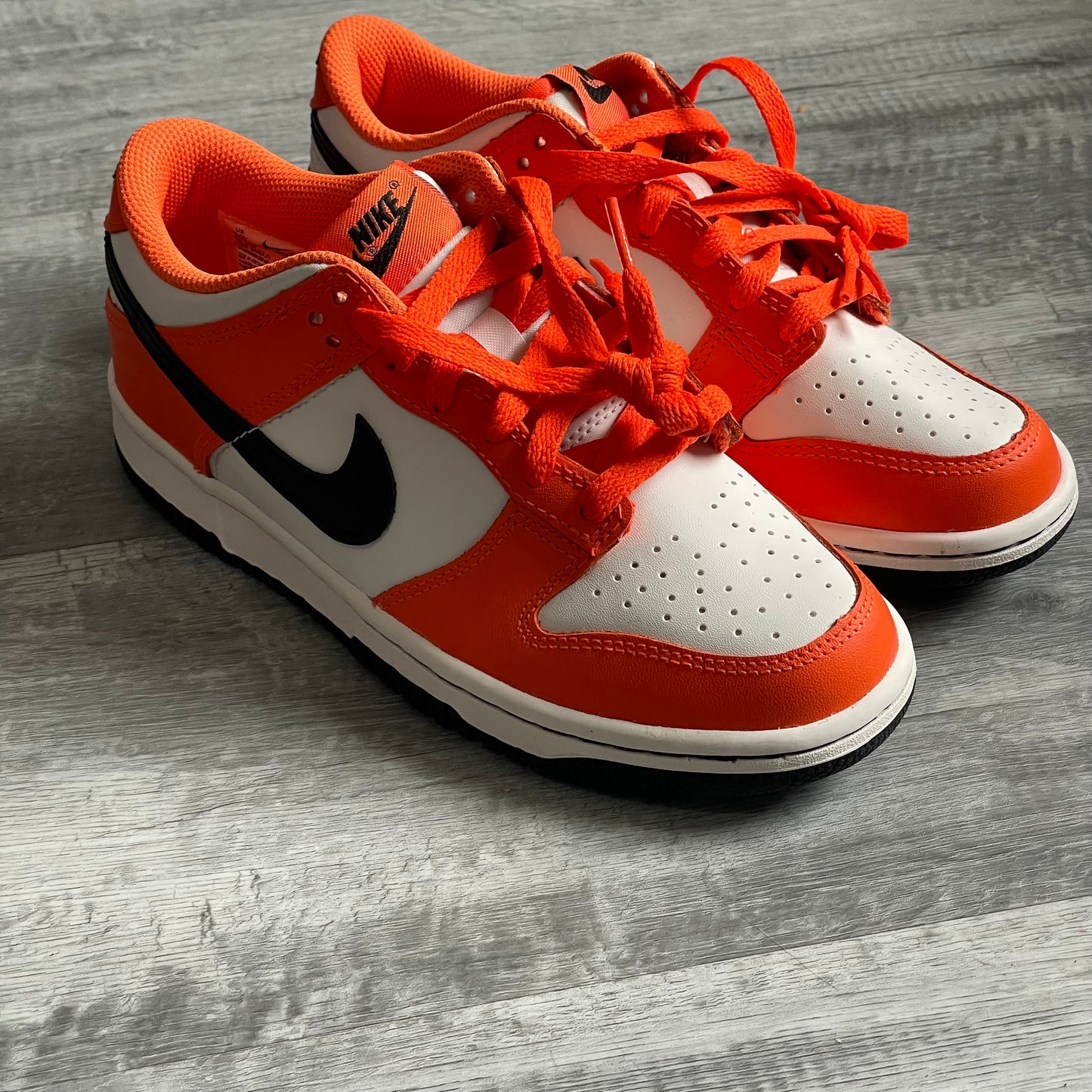 Nike Dunk Low GS “Halloween 2022”